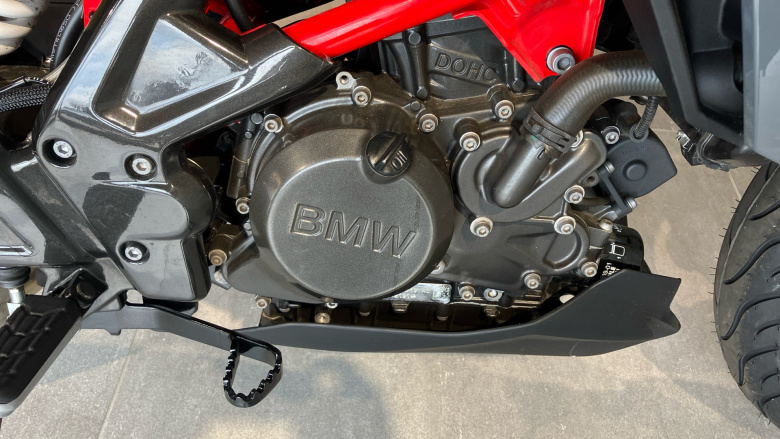 BMW G310 R 